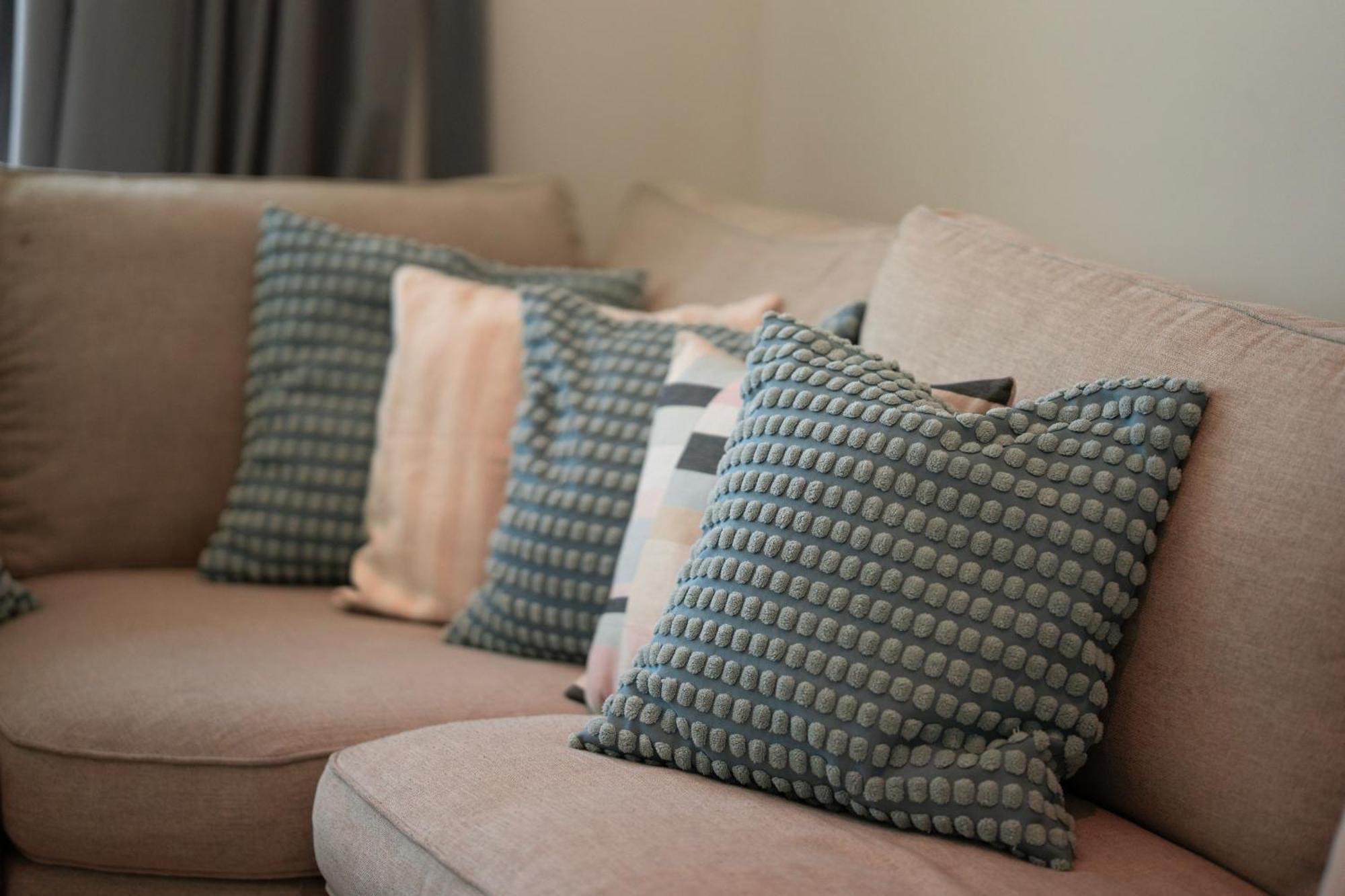 Apartment Stunning 2br Luxuryliving In Primearea Alnaseem203 Abu Dhabi