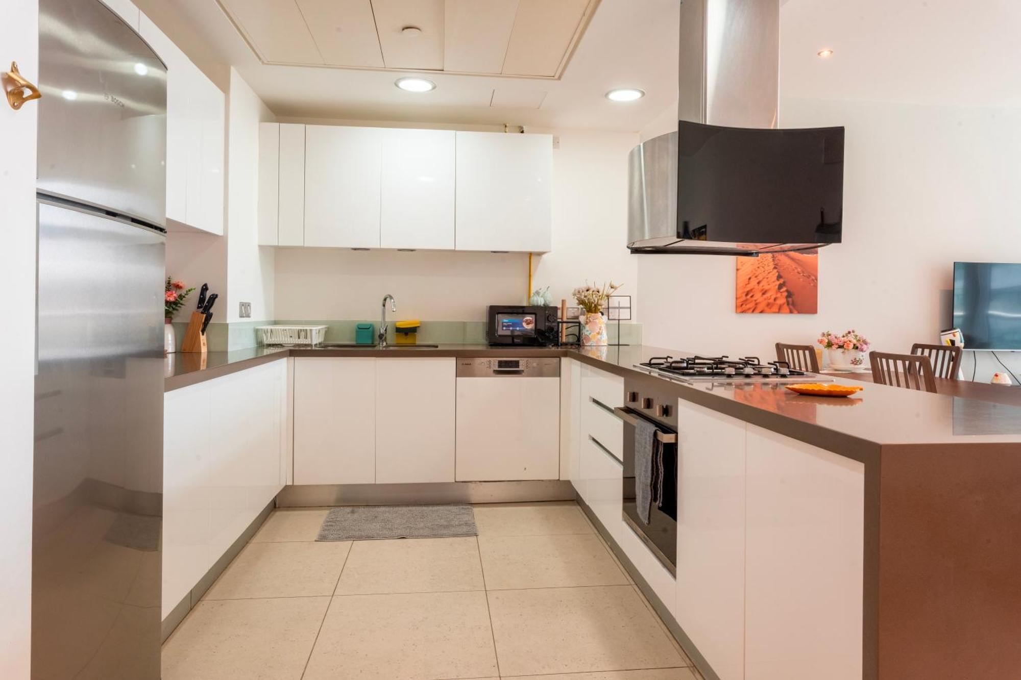 Stunning 2br Luxuryliving In Primearea Alnaseem203 Apartment